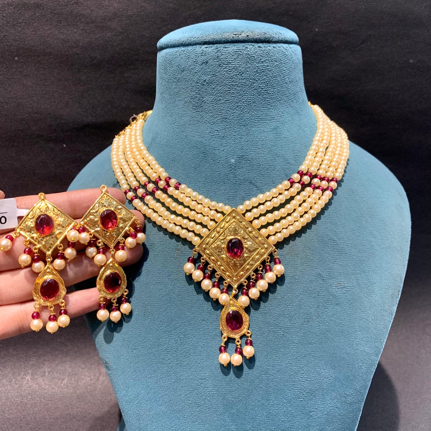 Gold Forming Necklace Set 455556