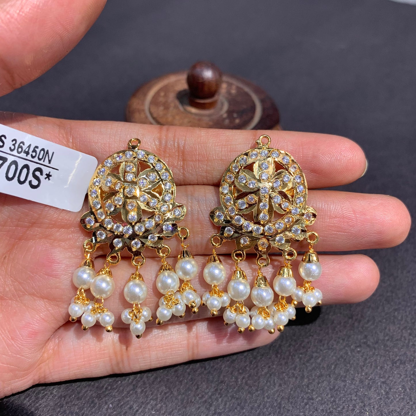 Jadau studs 64677677