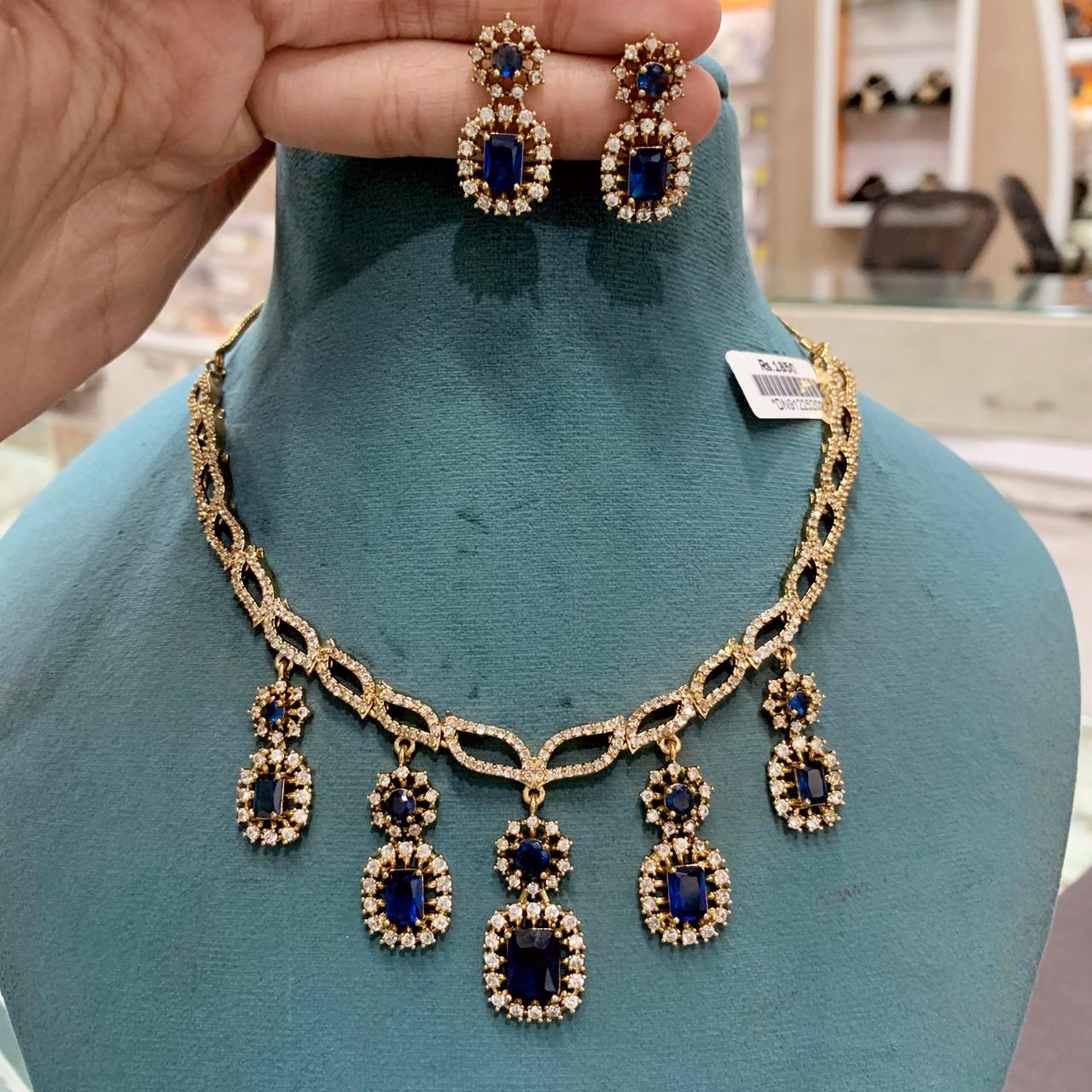 Zircon Necklace set 3454447