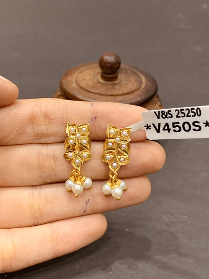 Jadau Earrings 526636