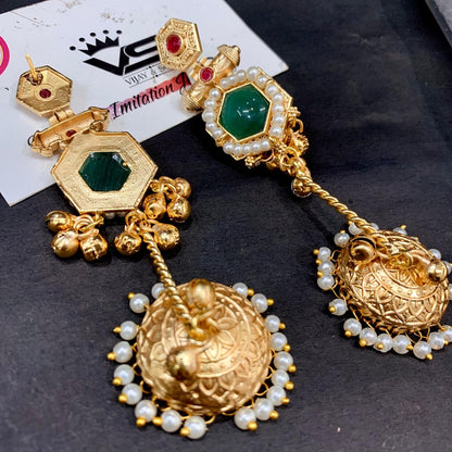 Antique earrings 2562