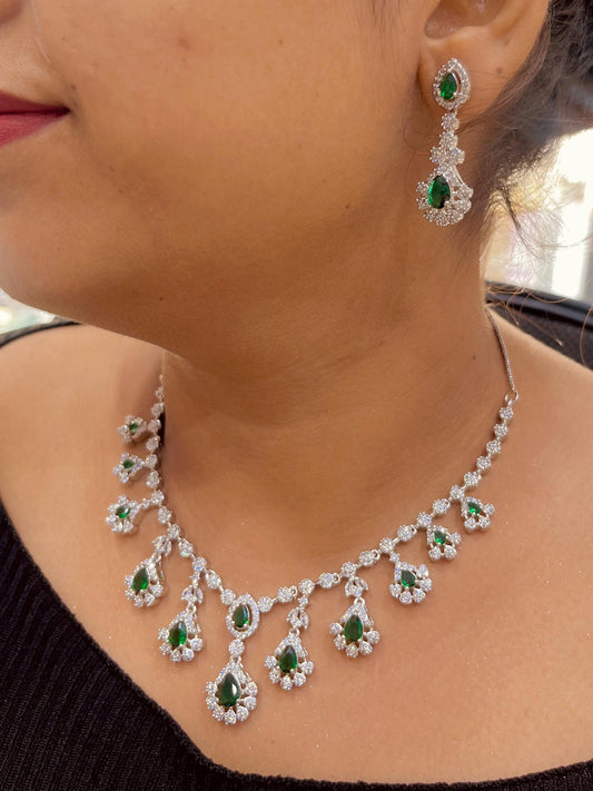 Diamond necklace set 476456