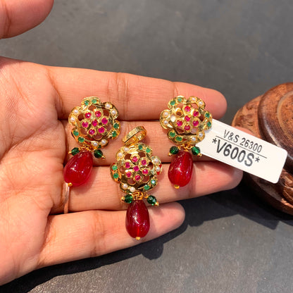 Jadau Pendant Set 635566