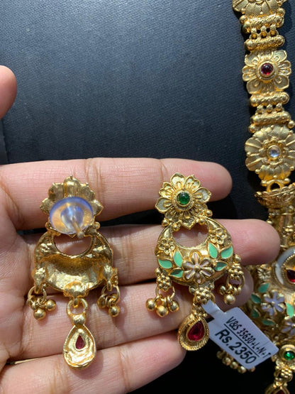 Antique Necklace Set 54637