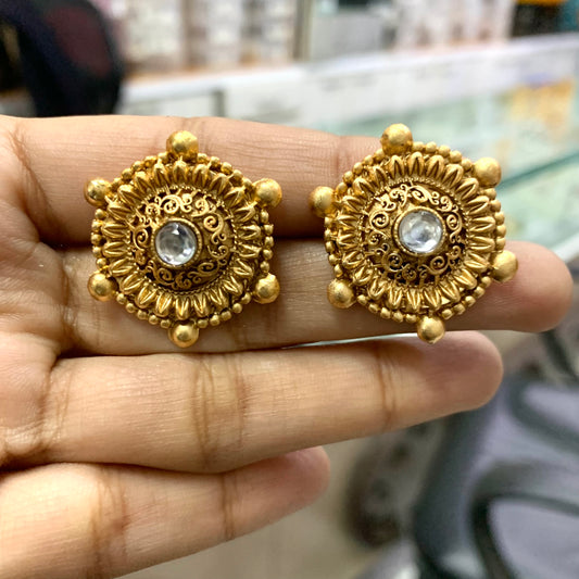 Antique Earrings 753567