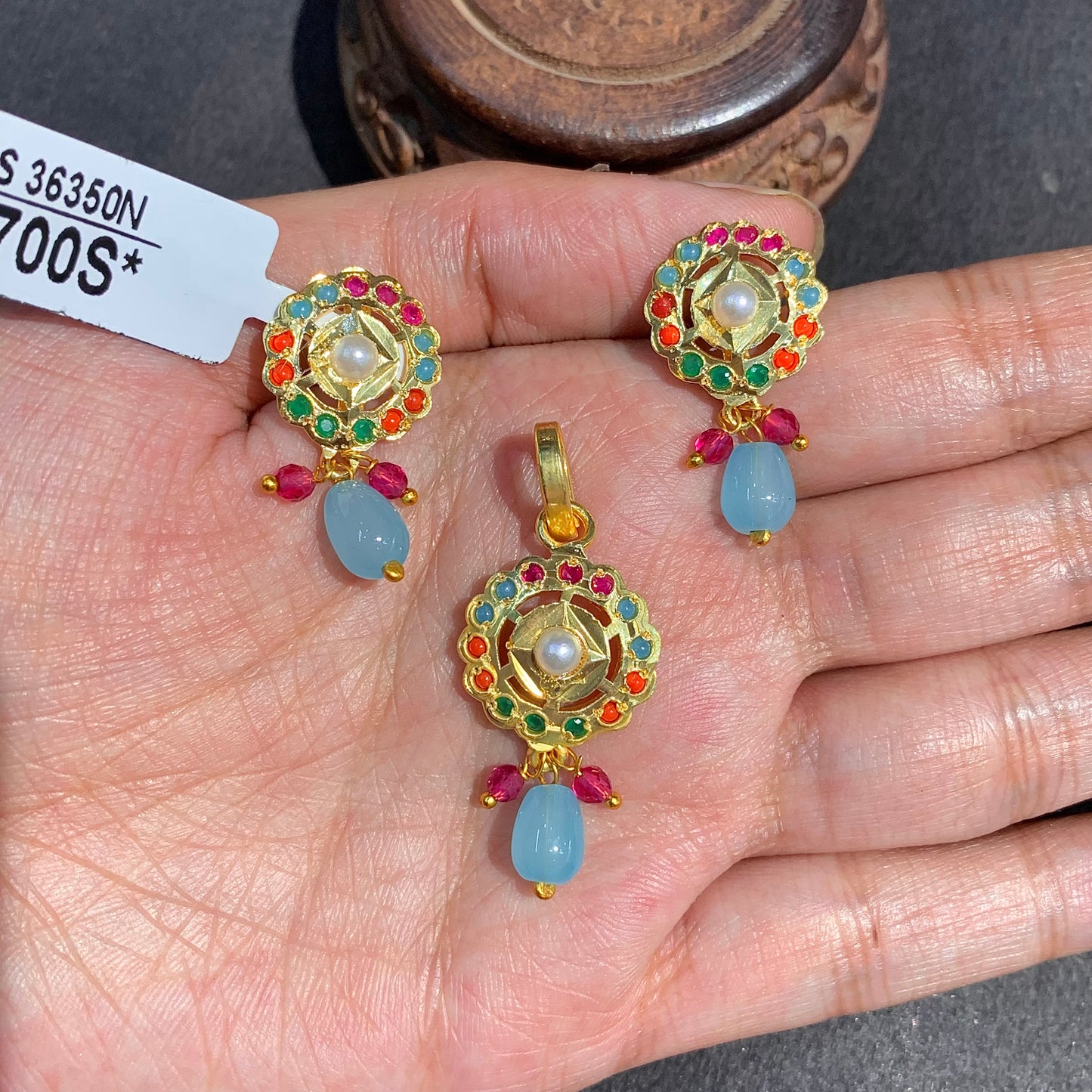 Jadau Pendant Set 45567655