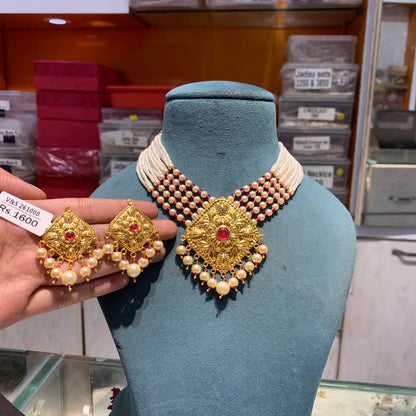 Gold Forming Necklace Set 517727