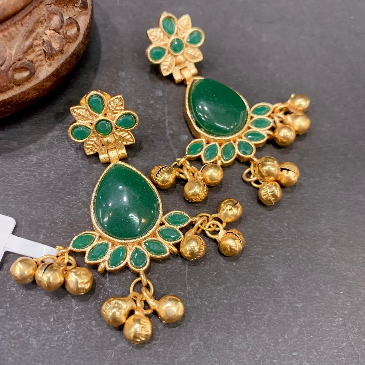 Antique earrings 8373