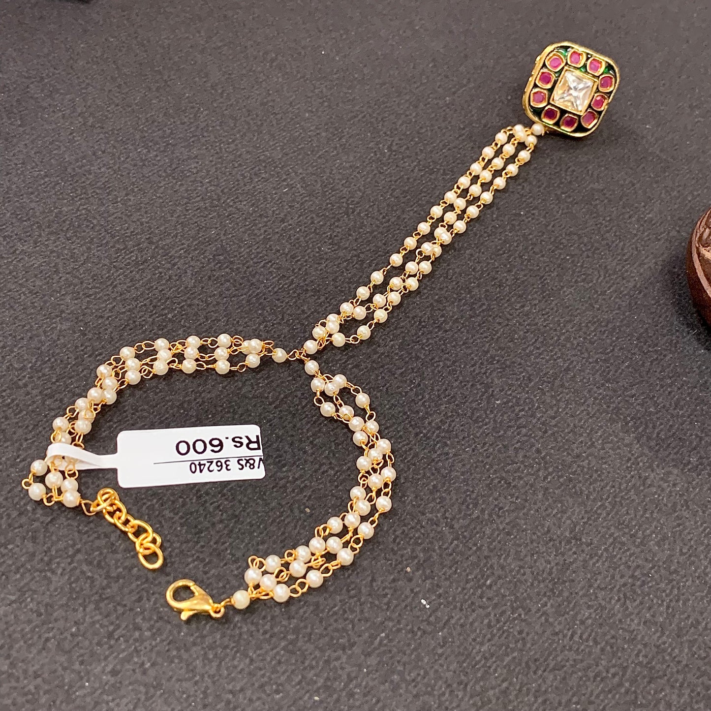 Kundan Hath Phool Rings 52764565
