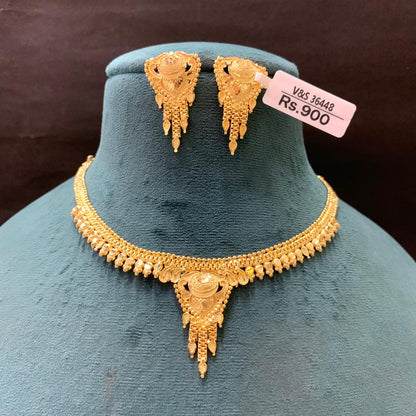 Gold Forming Necklace Set 545636