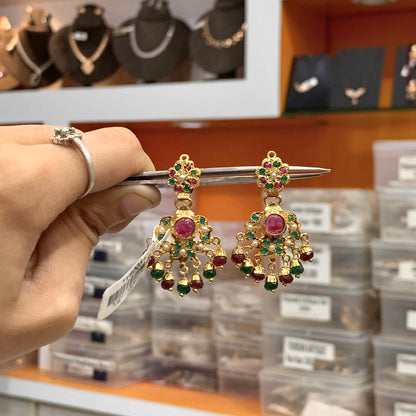 Jadau Earrings 637543