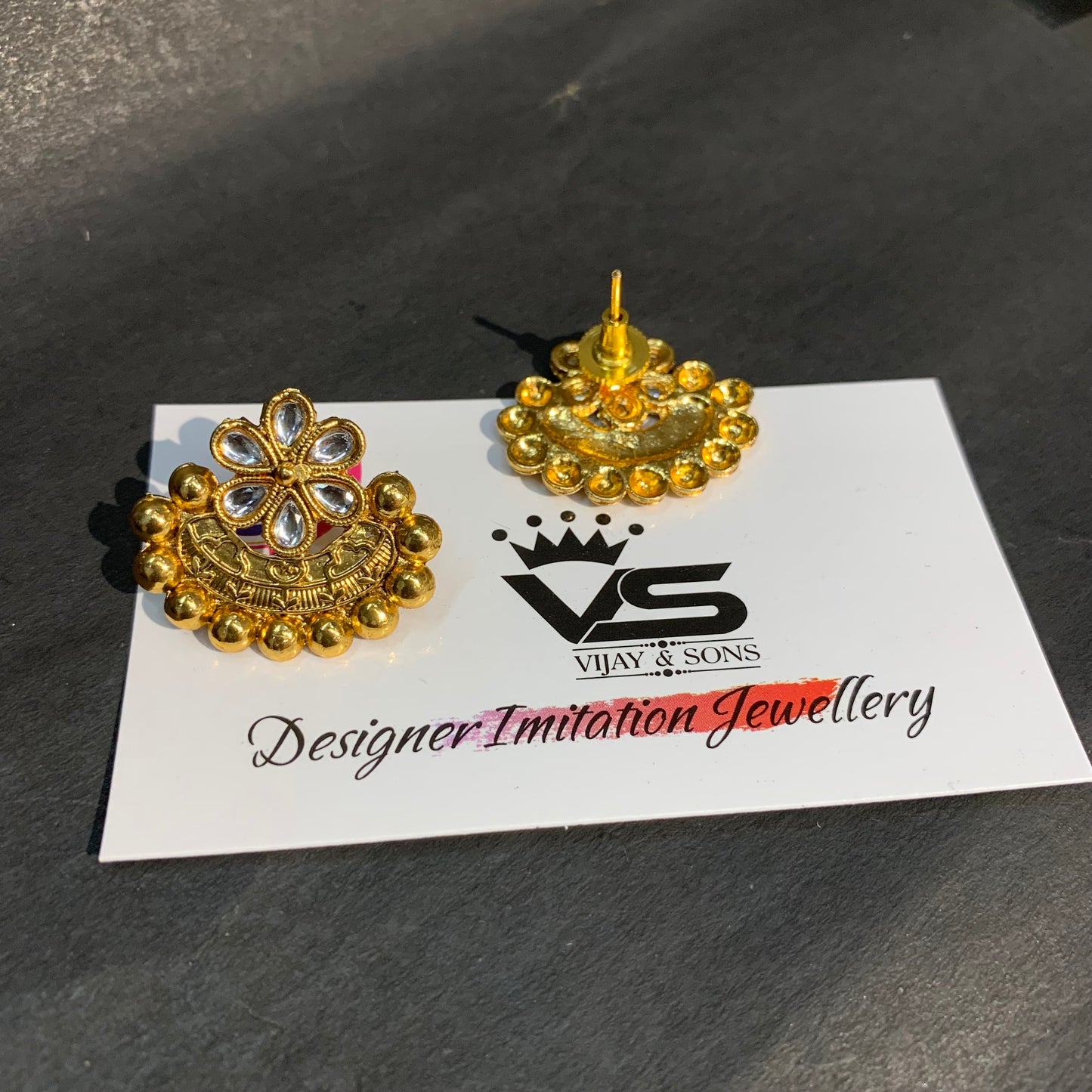 Antique studs 39953
