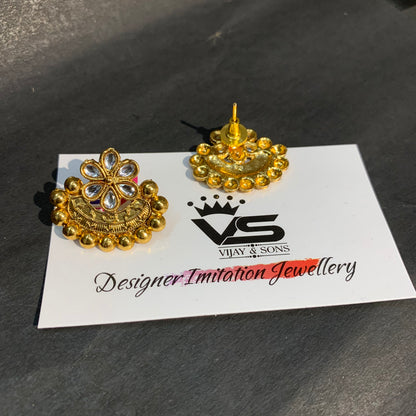 Antique studs 39953