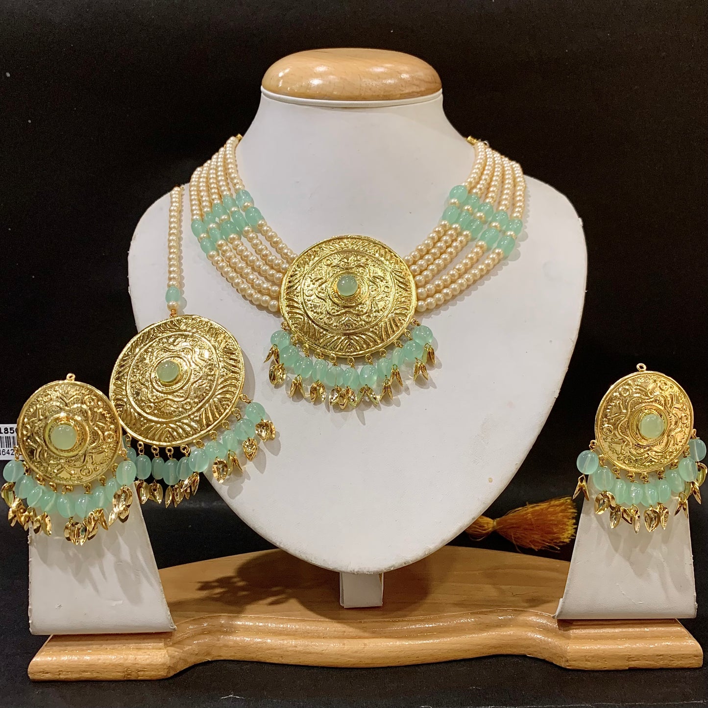 Jadau Necklace Set 676545