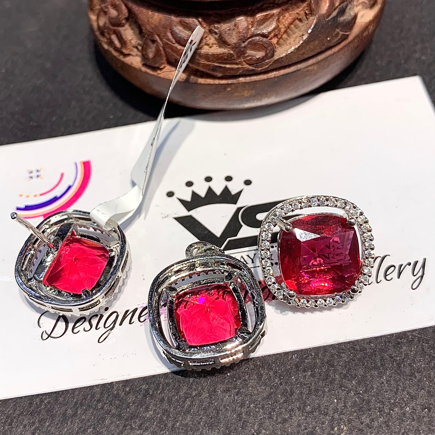 Zircon Pendant set 548799