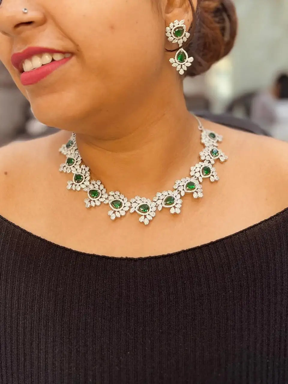 Diamond necklace set 358884