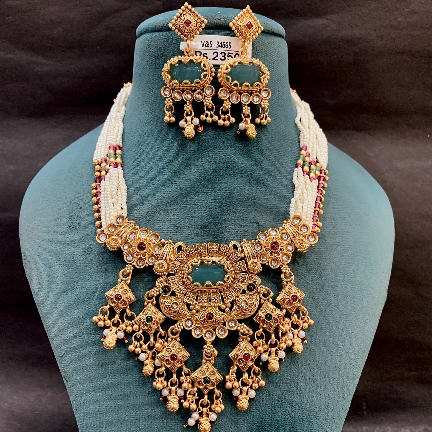 Antique Necklace Set 57286