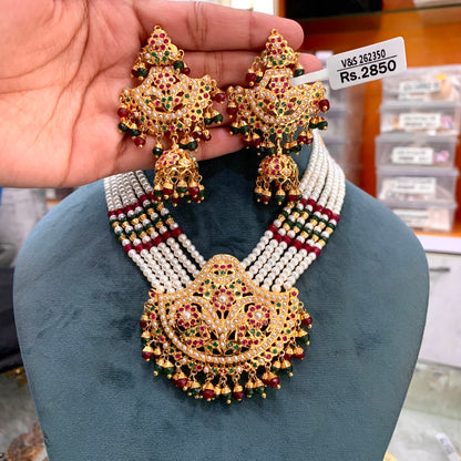 Jadau Necklaces 253667