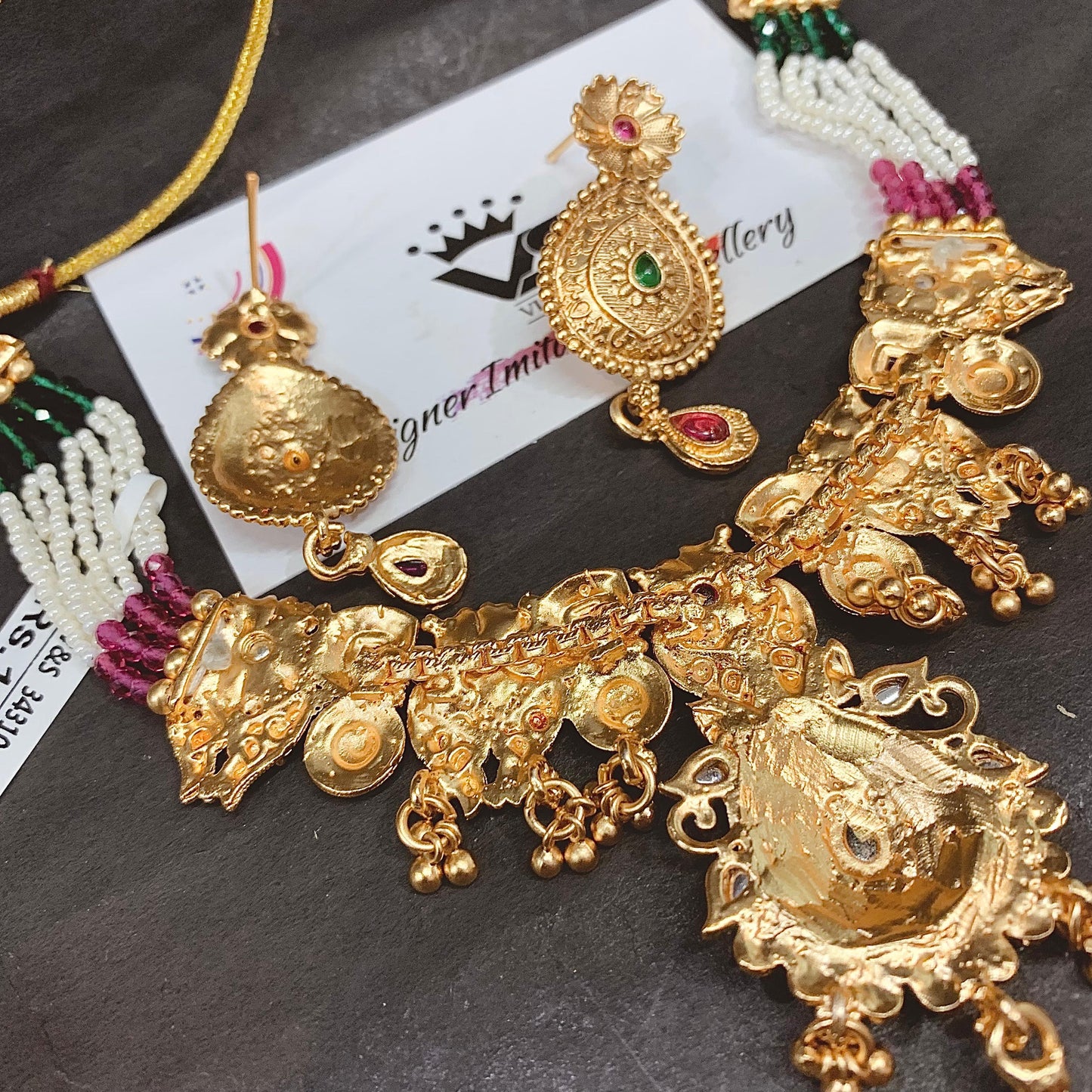 Antique Necklace Set 30393