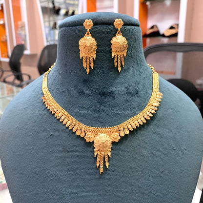 Gold Forming Necklace Set 54566
