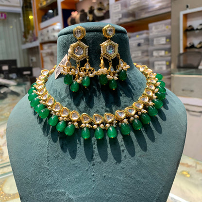 Jadau Naclaces 534556