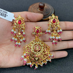 Jadau Pendant Sets
