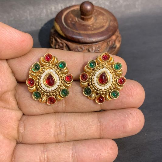 Antique studs 39378