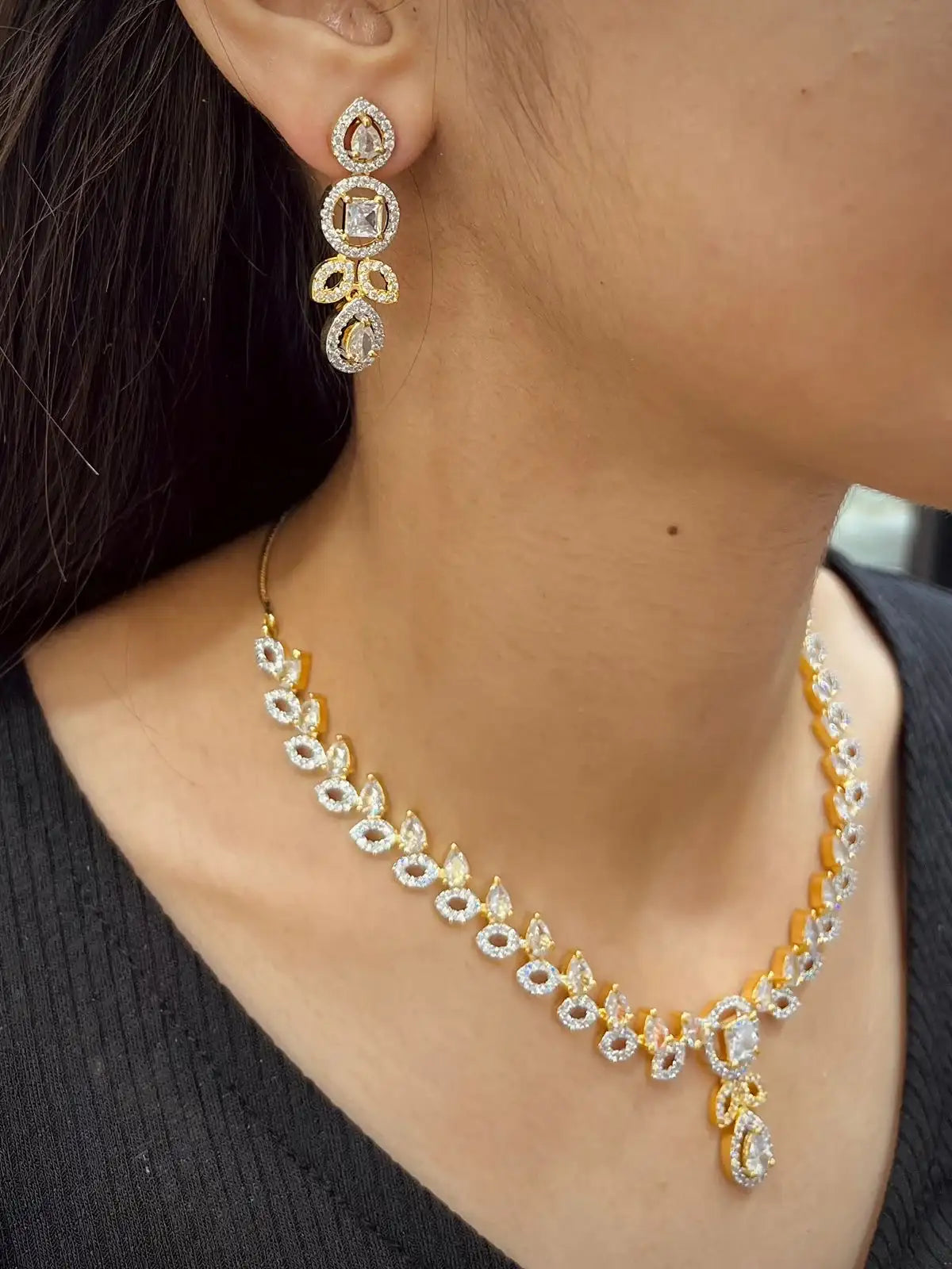 Zircon Necklace Set 23411