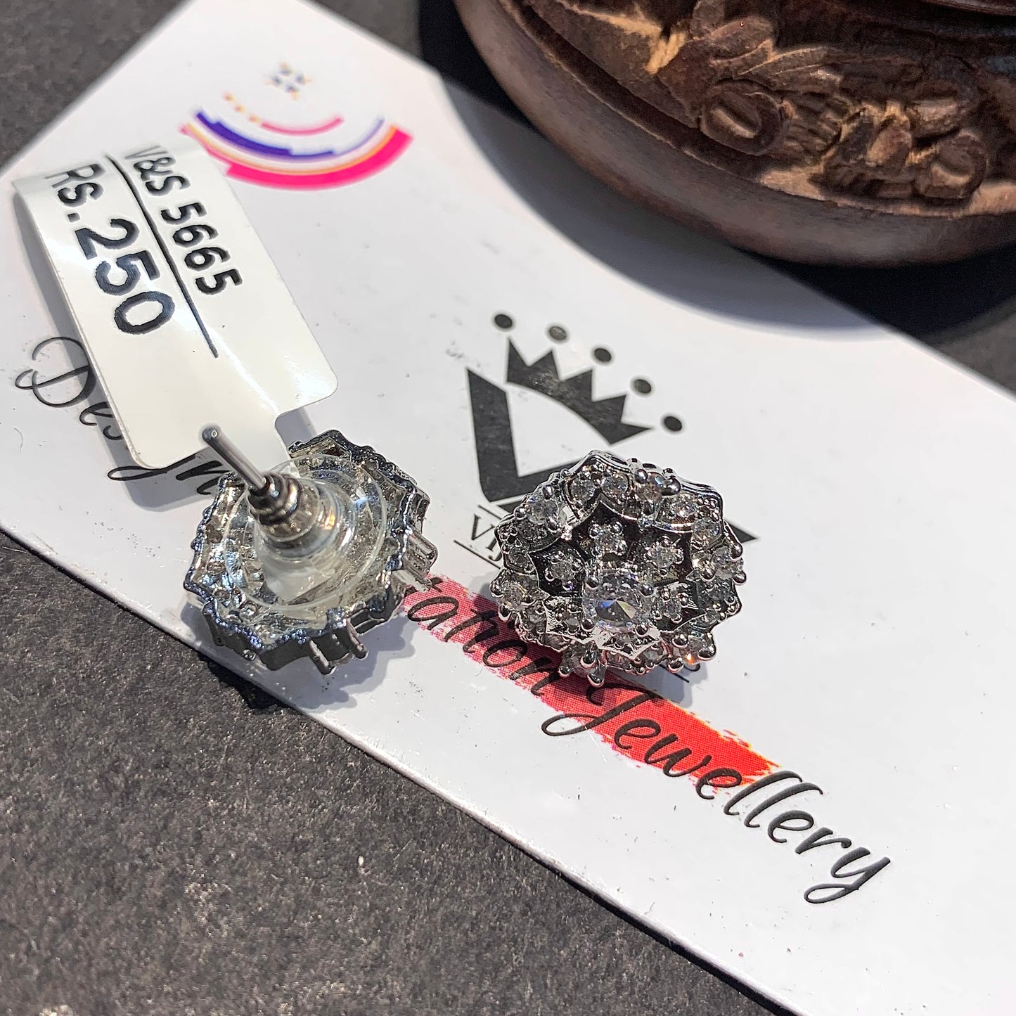 Zircon Earrings 749383