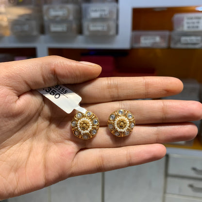 Antique Earrings 5734515