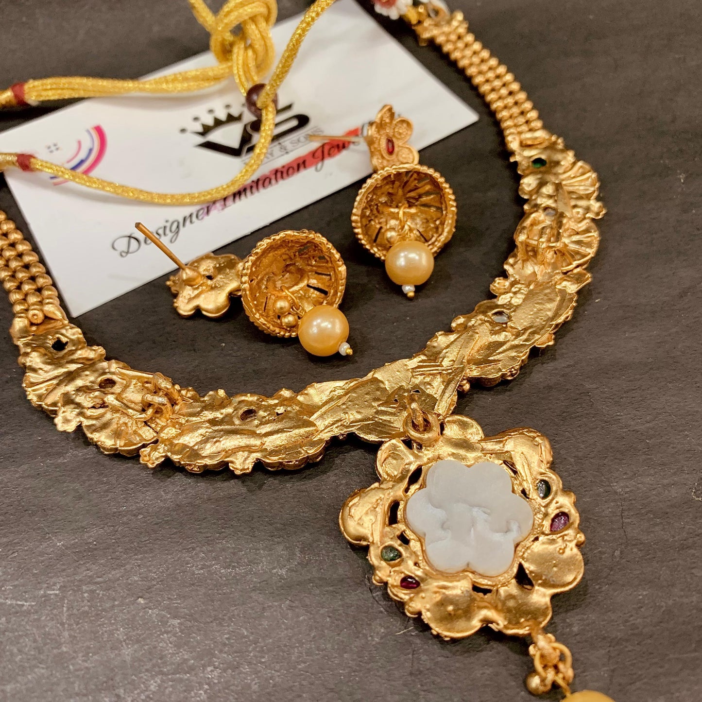 Antique Necklace Set 43683