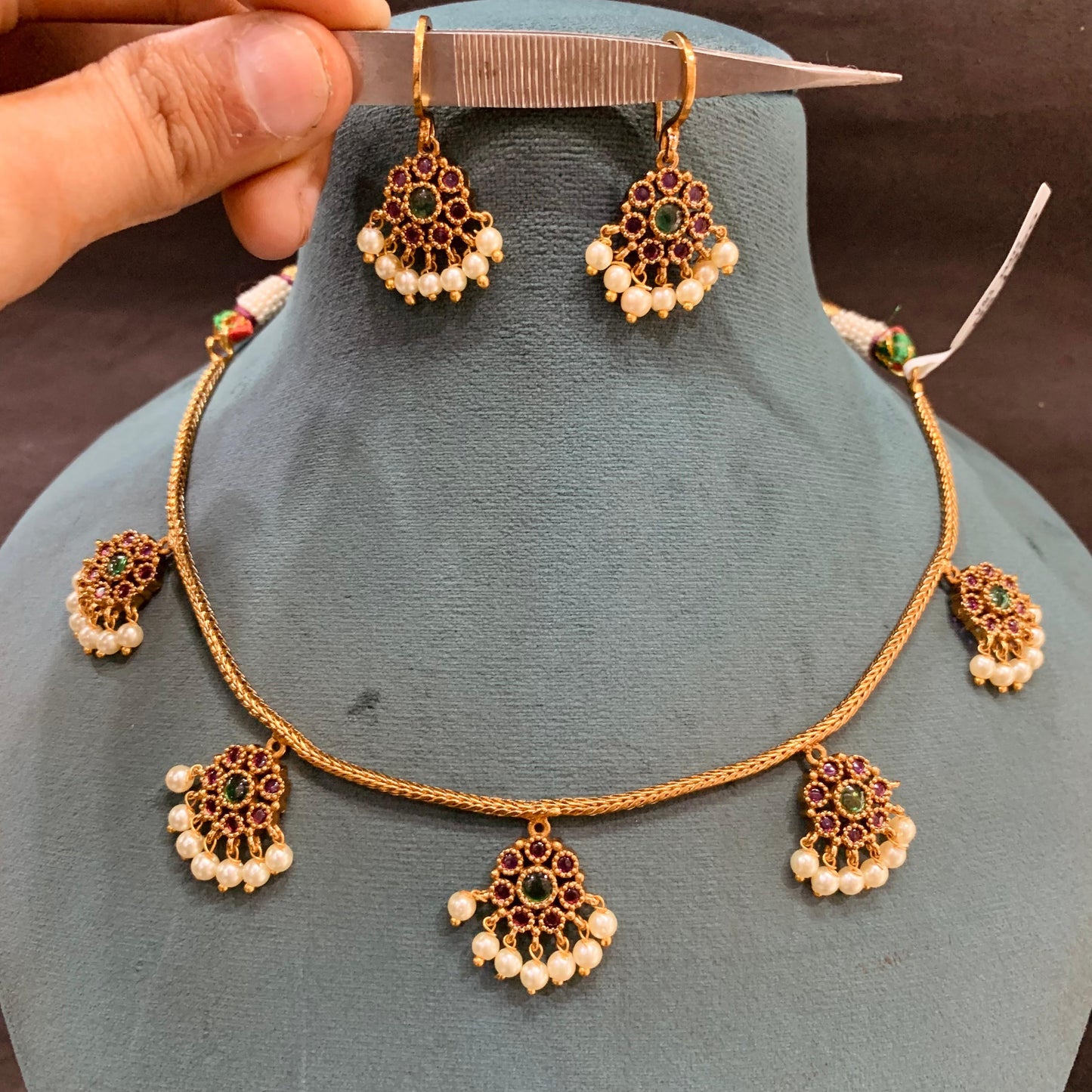 Antique Necklace Set 52663