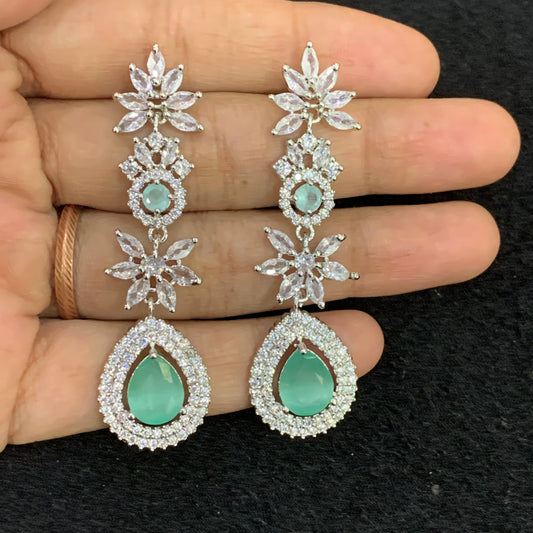 Diamond earrings 44556