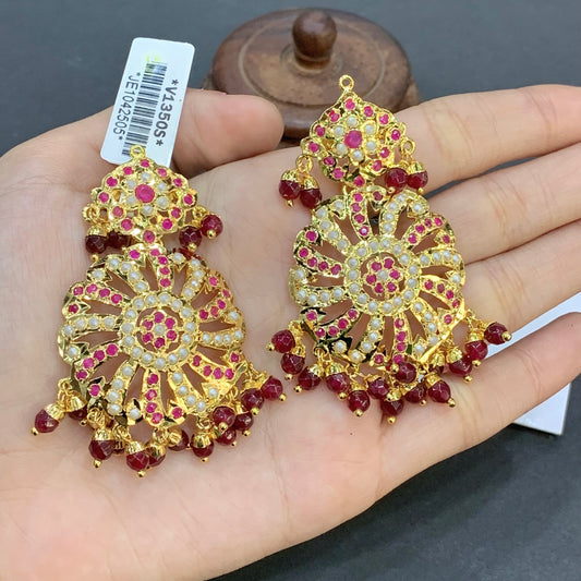 Jadau earrings 786535