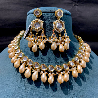 Kundan Naclaces 424555