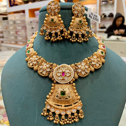 Antique Necklace set 462643