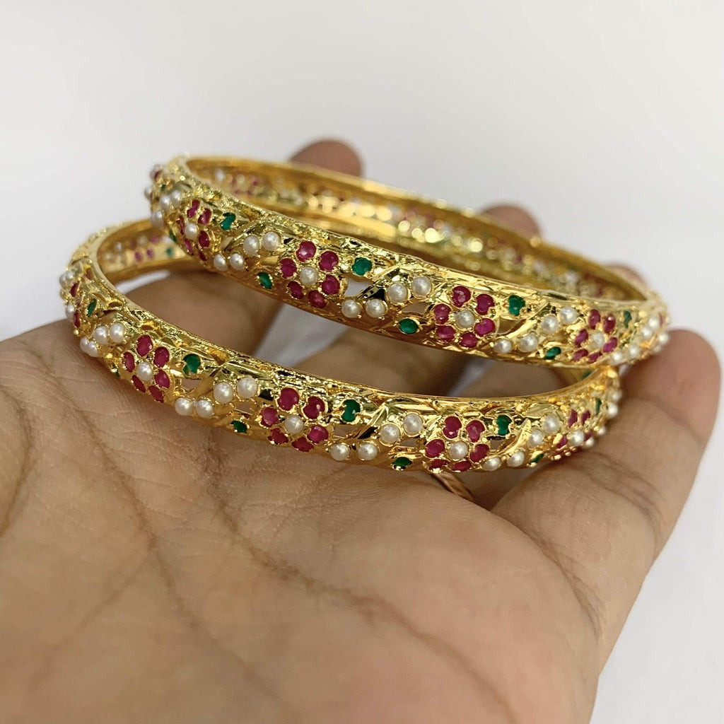Traditional Jadau Bangle With White Pearls