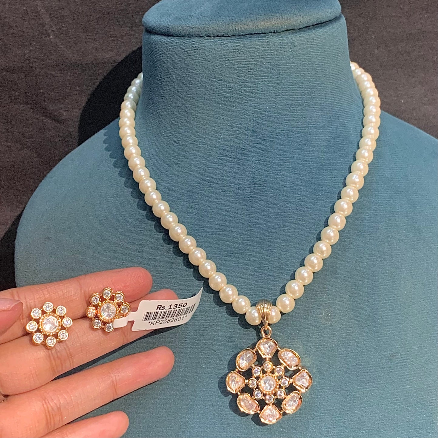 Kundan Pendant Set 46644455