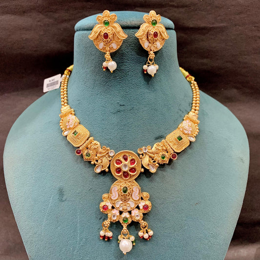 Antique Necklace Set 9373
