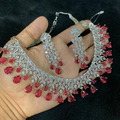 Diamond necklace set 23667
