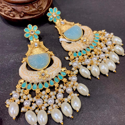 Antique earrings 46776