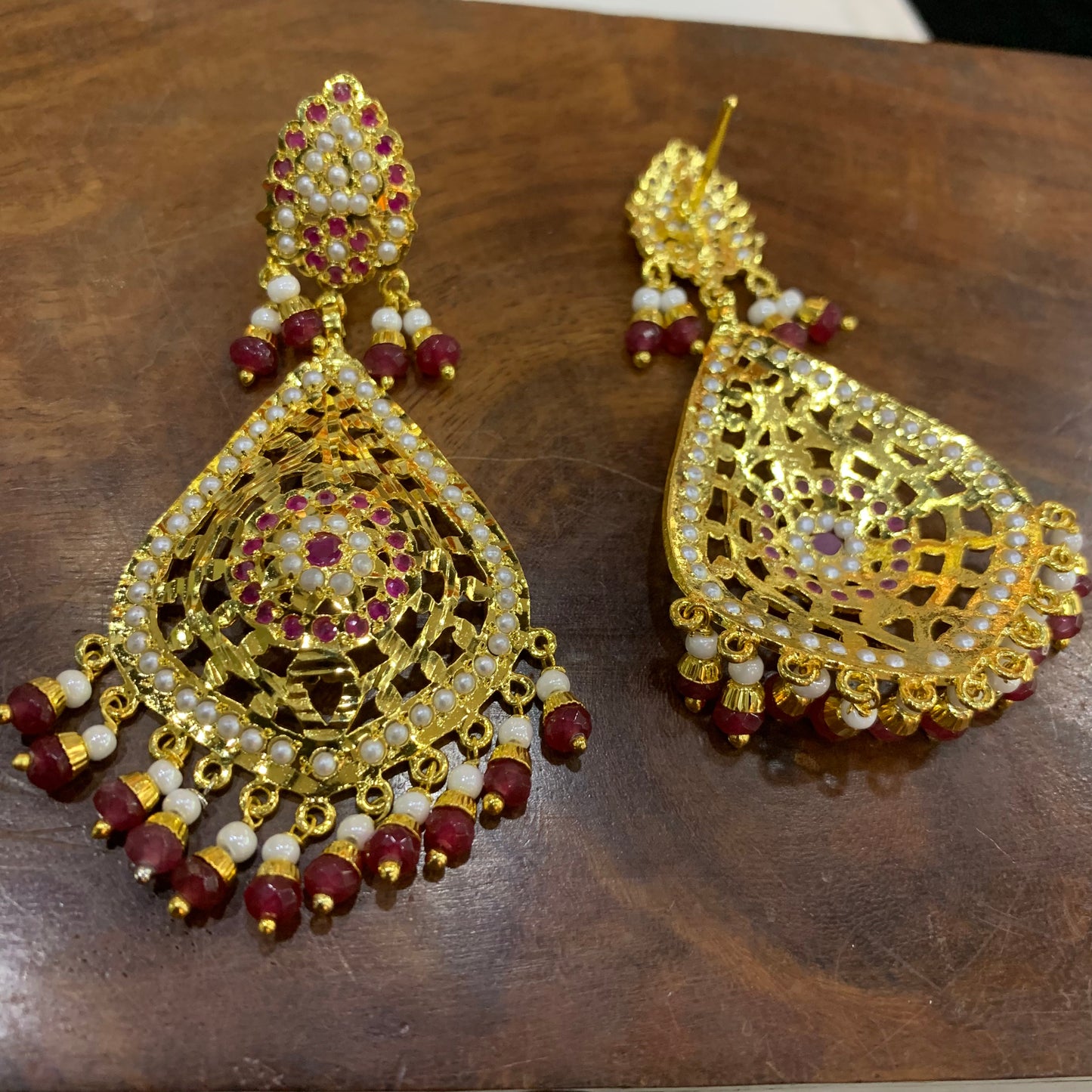 Jadau Earrings 47557