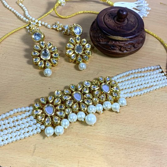 Kundan Necklace Set 45670 - Vijay & Sons