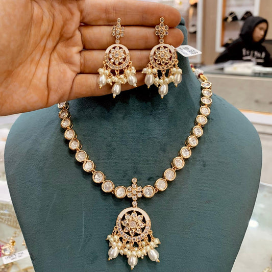 Kundan Necklace Set 573736