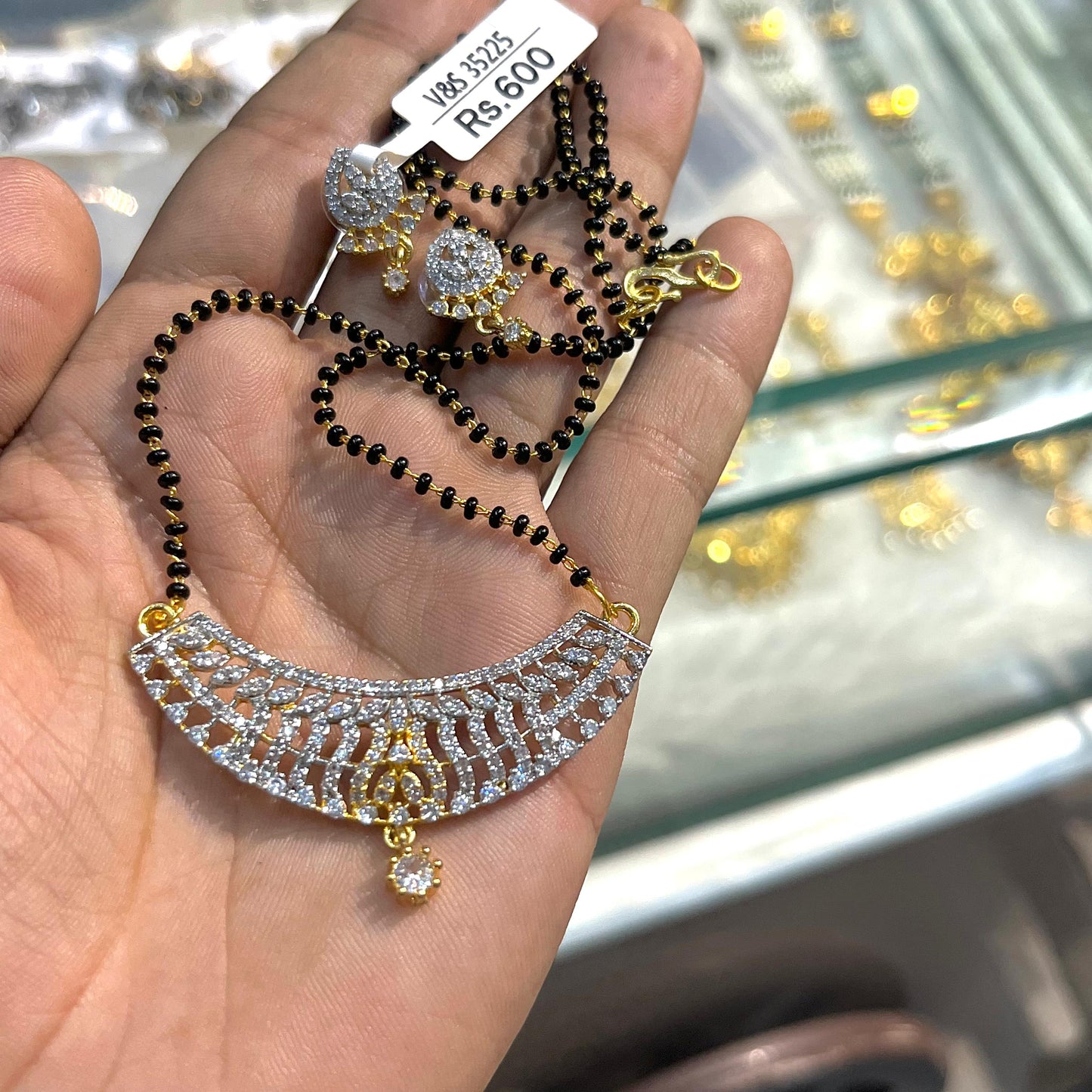 Zircon mangalsutra 79858