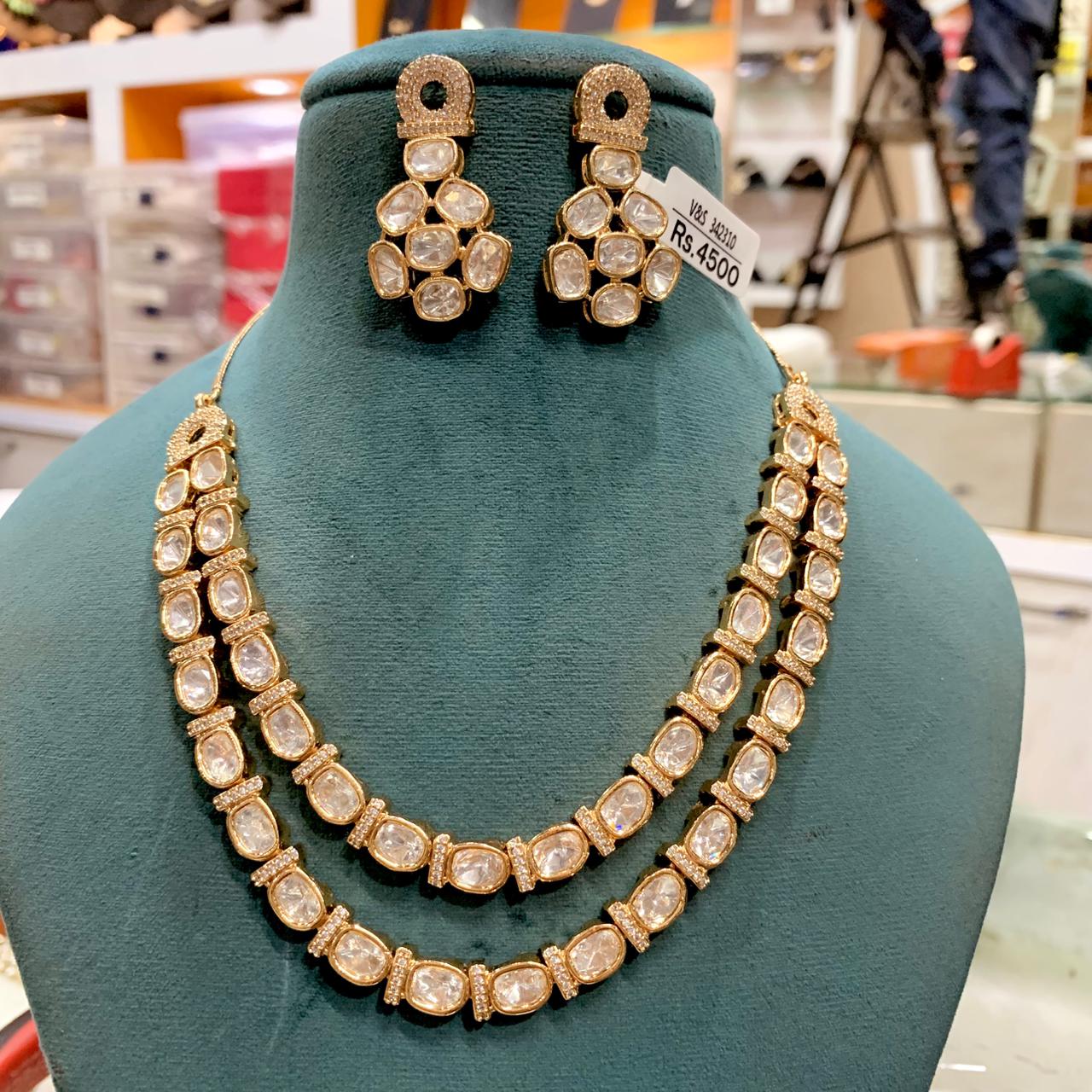 Kundan Necklace Set 93820