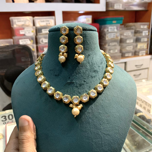 Kundan Necklace Set 69370