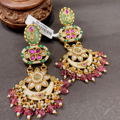 Kundan earrings 8613