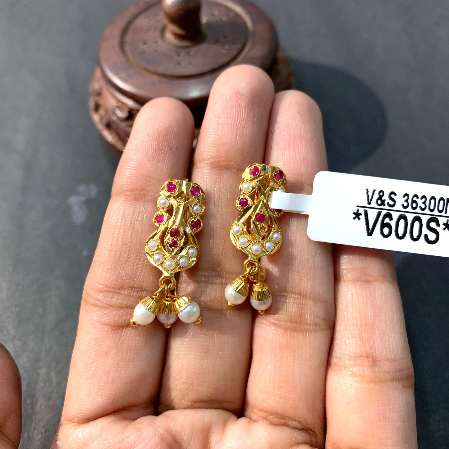 Jadau studs 75268