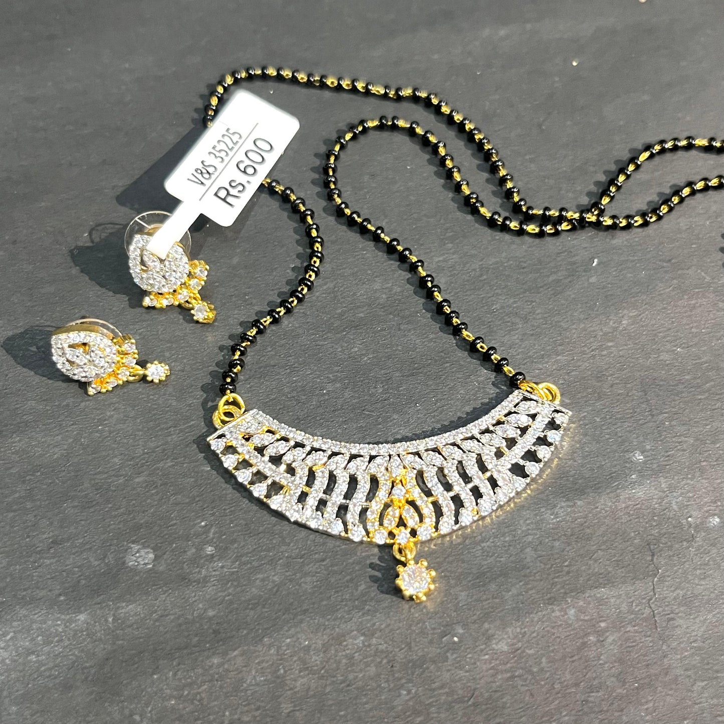 Zircon mangalsutra 79858